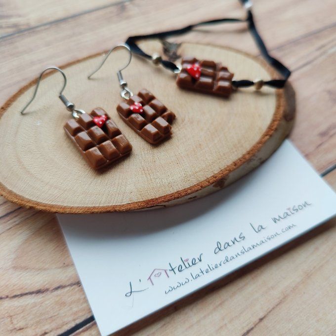 boucles d'oreilles de noel gourmandes chocolat coeur rouge