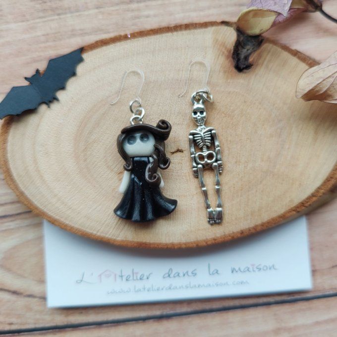 Boucles d'oreilles zombie et squelette