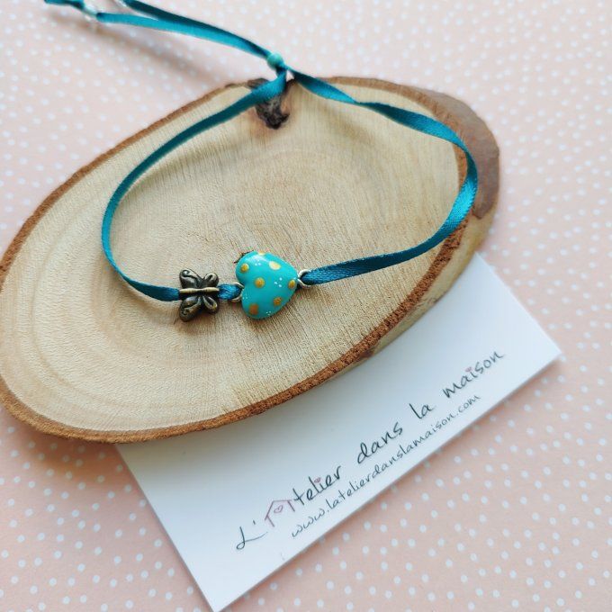 Bracelet petit coeur turquoise et papillon