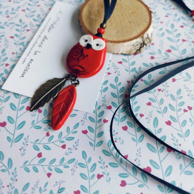 collier hibou rouge