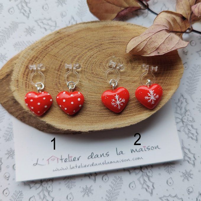 Boucles d'oreilles sans perçage coeurs rouges de Noël